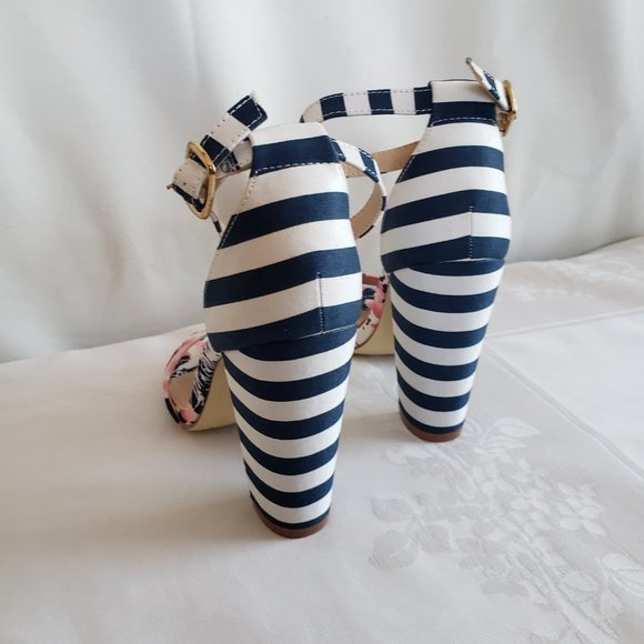 Size 7 JustFab Lena 4" Block heal sandal. Stripes and Floral.  Ankle strap. - Picture 8 of 12
